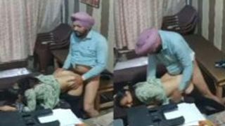 Punjabi Office Girl Fucking With Boss – Punjabi Mms
